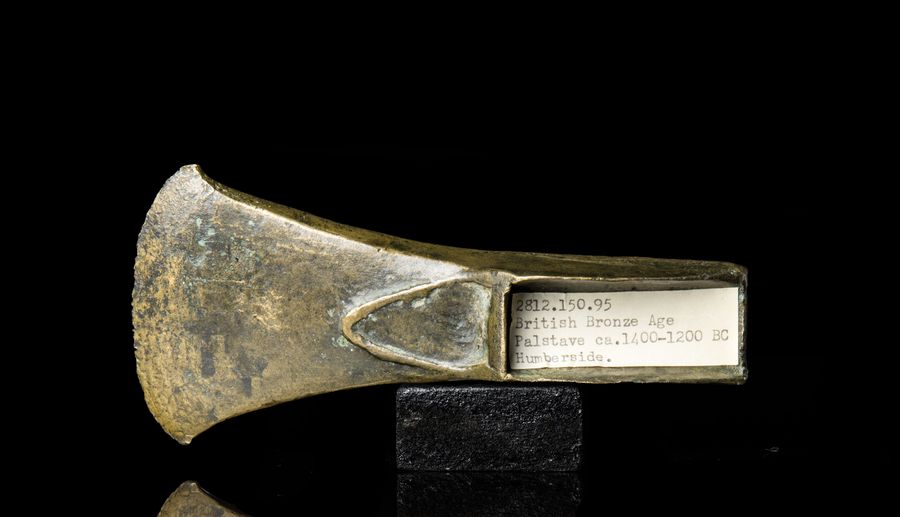 Antique British Bronze-age palstave axehead