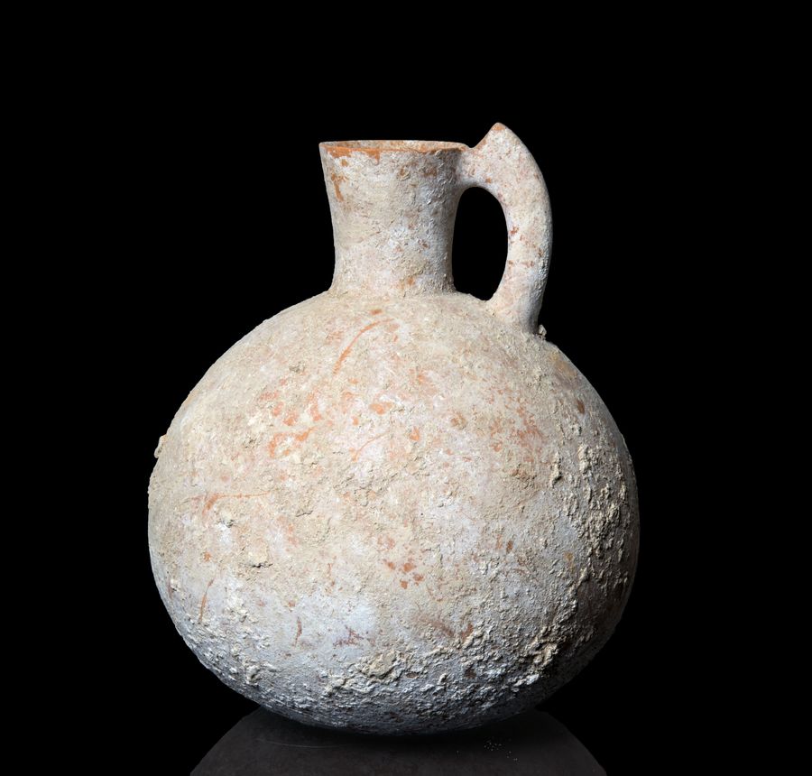 Antique Amlash Iron-age pitcher