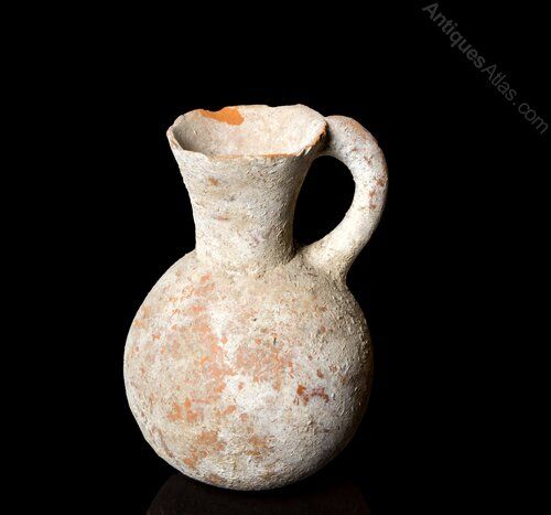 Antique Amlash Iron-Age pottery pitcher 9th century BC.