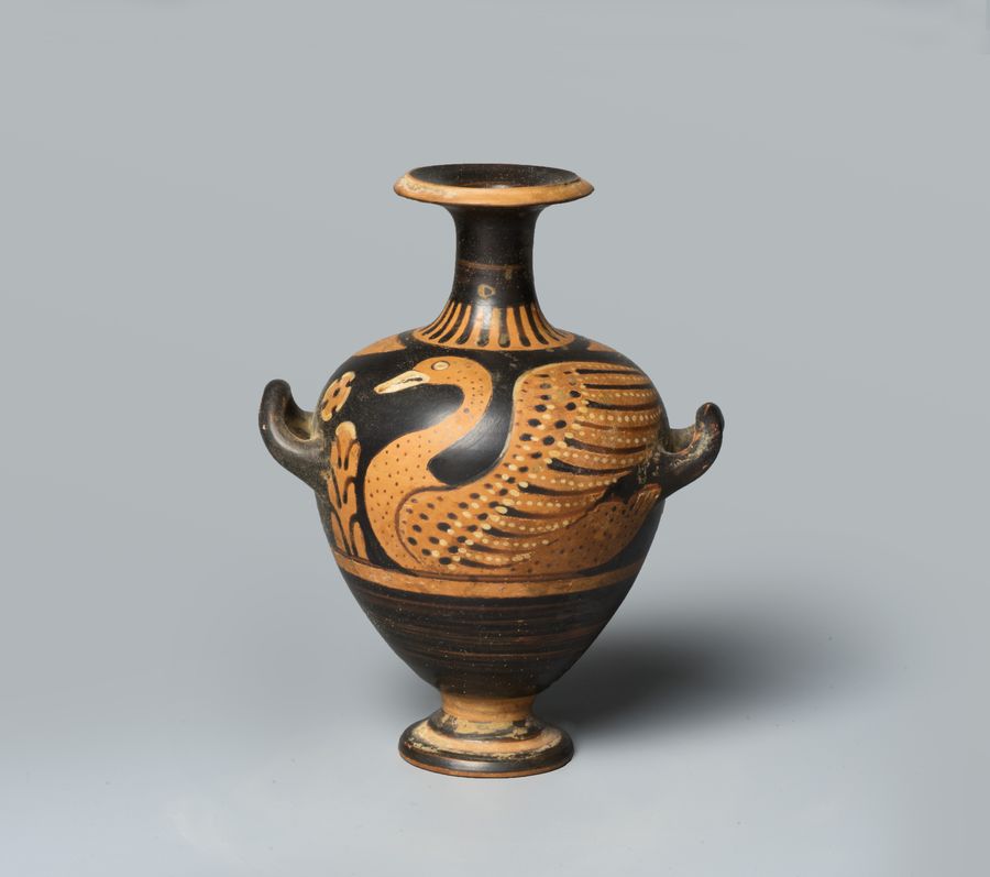 Greek Apulian miniature red figure pottery hydria