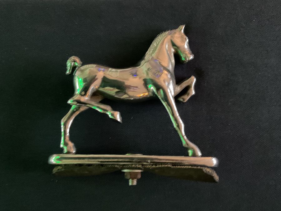 Chrome plated horse car mascot