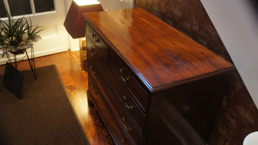 Antique A George III Period Mahogony Chest of Drawers c1770