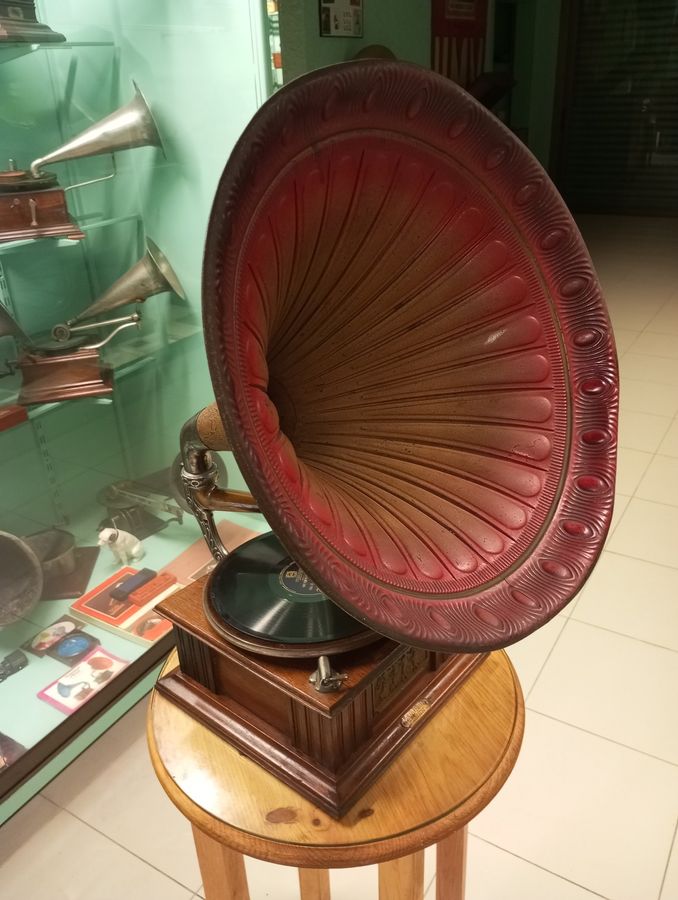 gramophone Morris reid&co 1909-1913