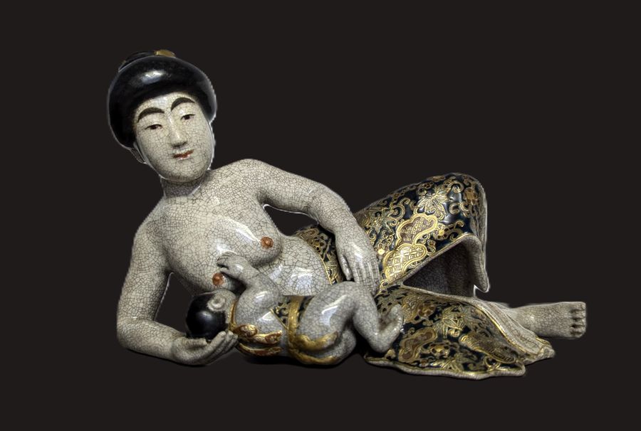 Antique Rare Japanese statue, of a mother nursing her baby, Edo period