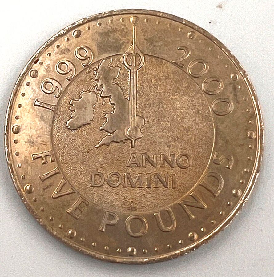 Antique 1999-2000 £5 Five Pound Coin Millenium Anno Domini 