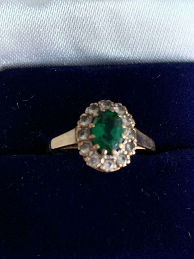 Antique Vintage 9CT Gold Ring Set with Green and Clear Stones Size P