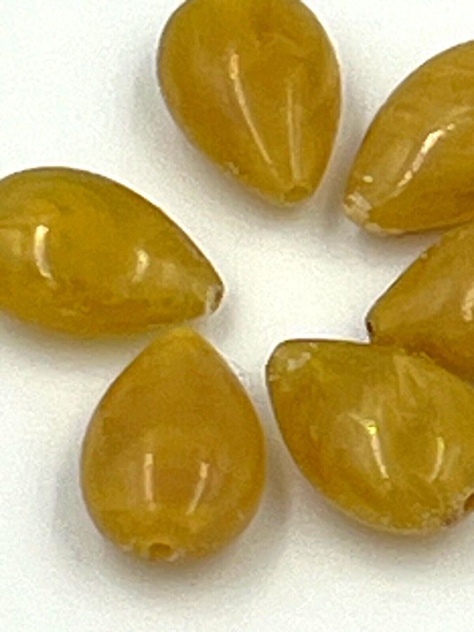 Antique Antique Natural Deep Yellow Amber Teardrop Shaped Beads 6 Beads