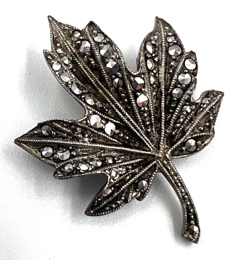 Antique Antique Art Deco Silver Leaf Brooch Set with Marcasite