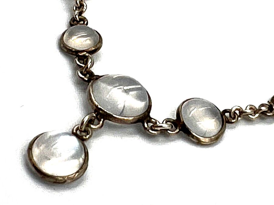 Antique Antique Victorian Moonstone Cabochon & Silver Riviere Necklace