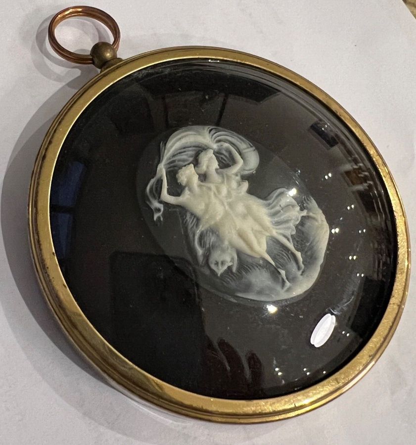 Antique Vintage Carved Cameo on Agate in Miniature Brass Frame & Glazed