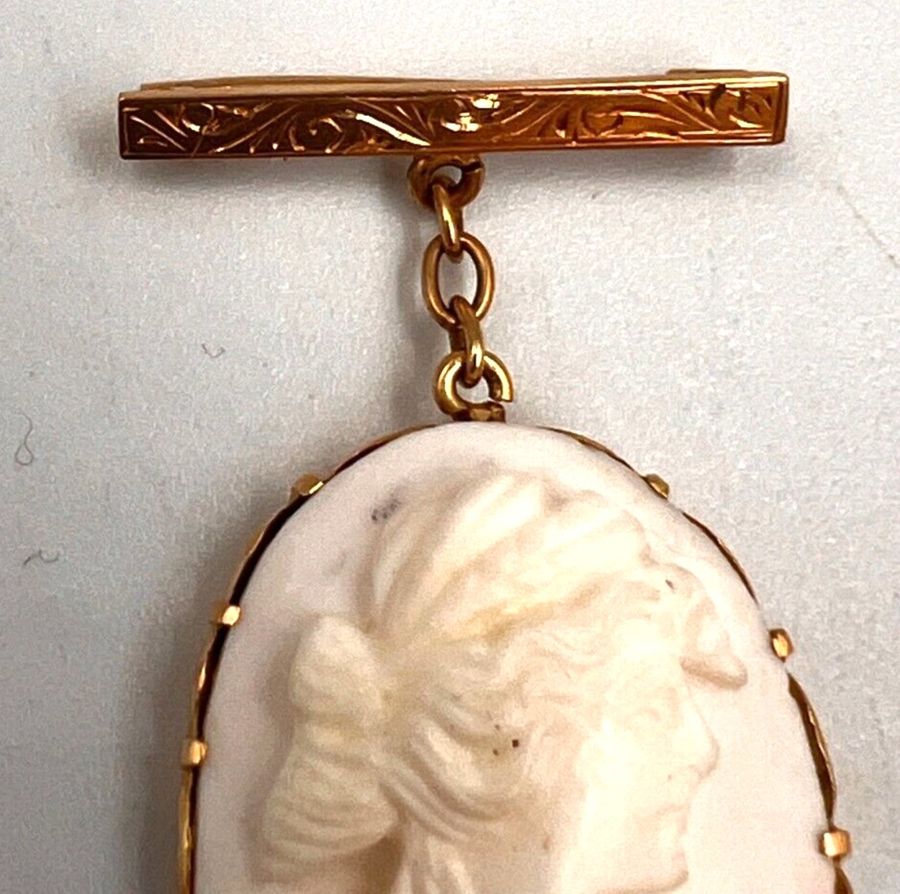 Antique Antique Art Deco 14CT Gold Bar Brooch & Hanging Shell Cameo