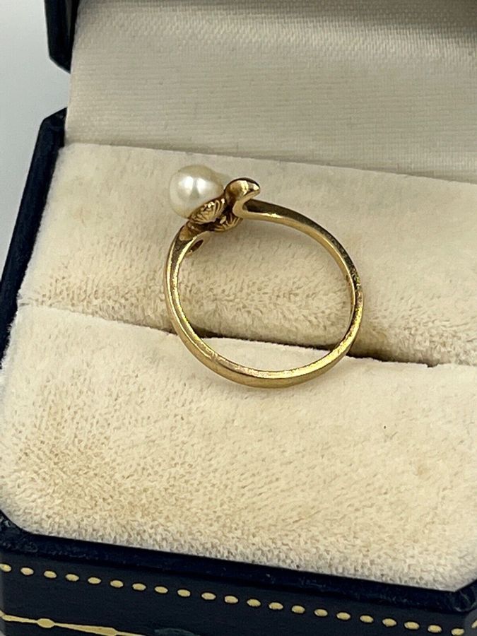 Antique A Good 9CT Gold Ring Set with 2 Natural Pearls Vintage Size L 1/2