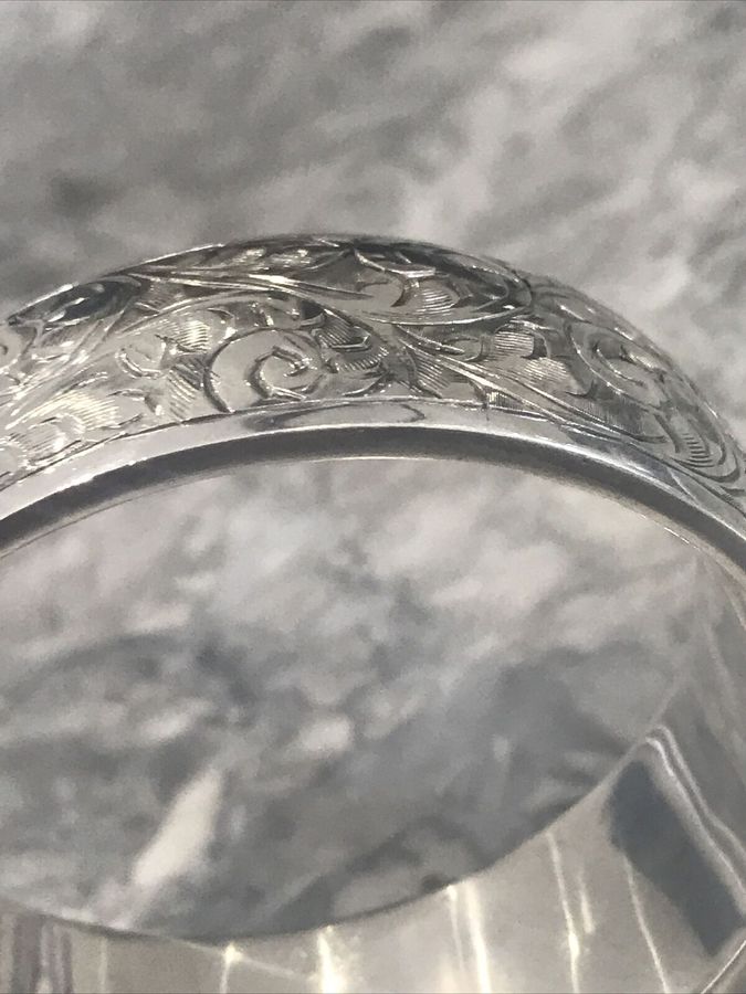 Antique Vintage Silver Engraved Hinged Bangle Bracelet Hallmarked Birmingham