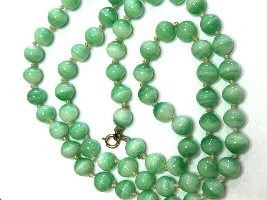 Antique Antique Art Deco Jade Peking Glass Long Necklace Knotted between bead Circa 1920