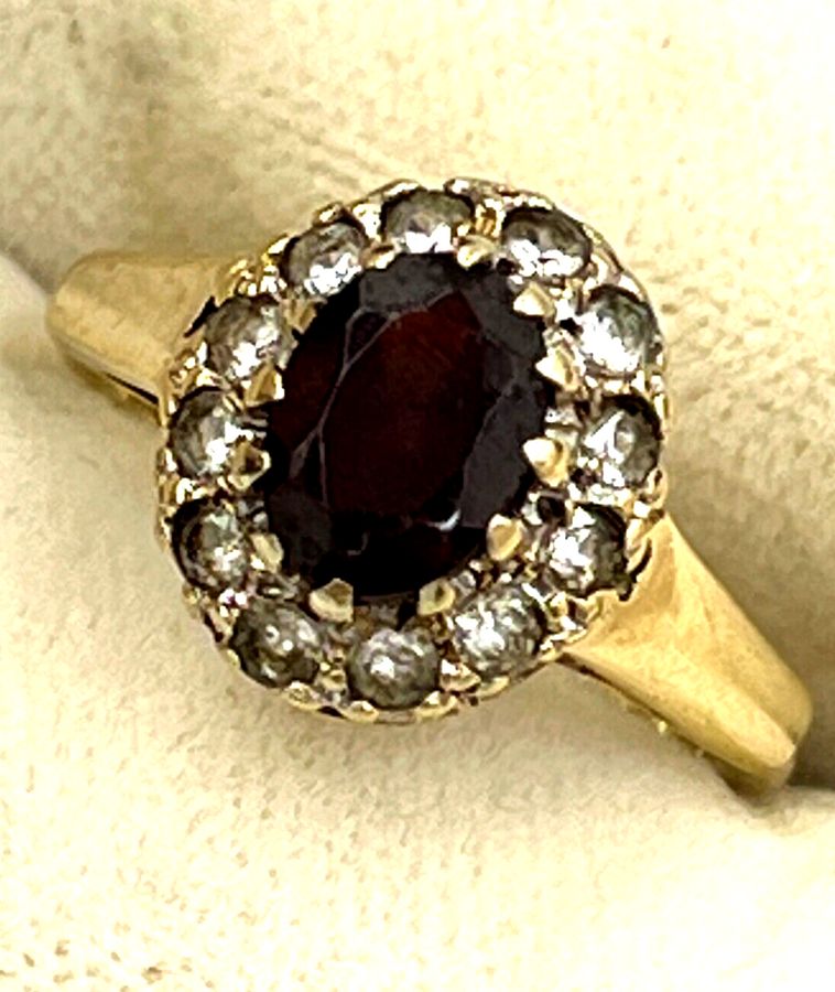 Antique Vintage 9 CT Gold Ring Set with Large Garnet & Clear Stones Size K