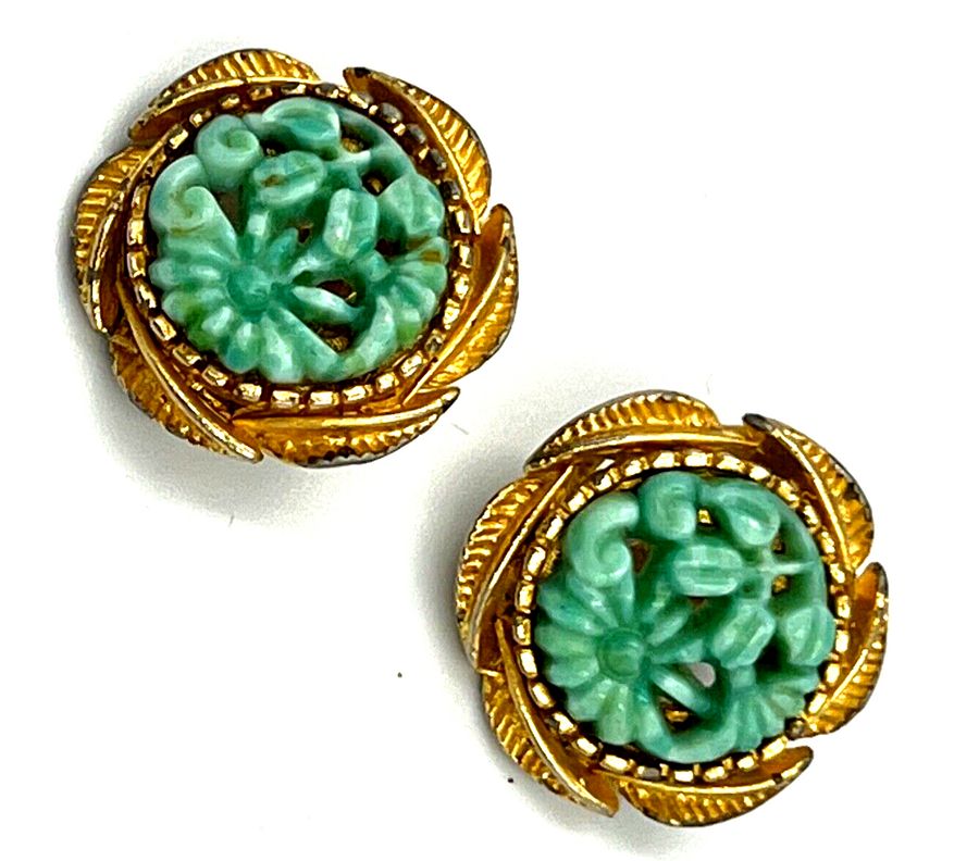 Antique Vintage Art Deco Jade Peking Glass Clip on Earrings