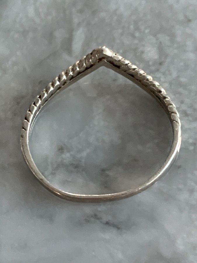 Antique Vintage Silver Hallmarked Wishbone Ring Size O