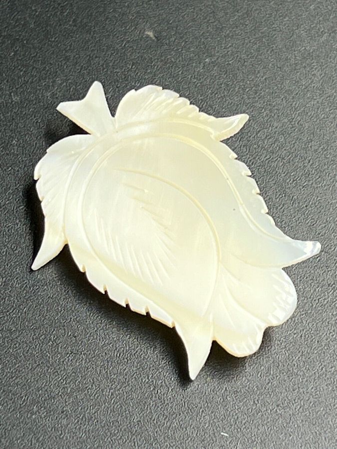 Antique Vintage Brooch Mother of Pearl Tulip Design  Art Deco