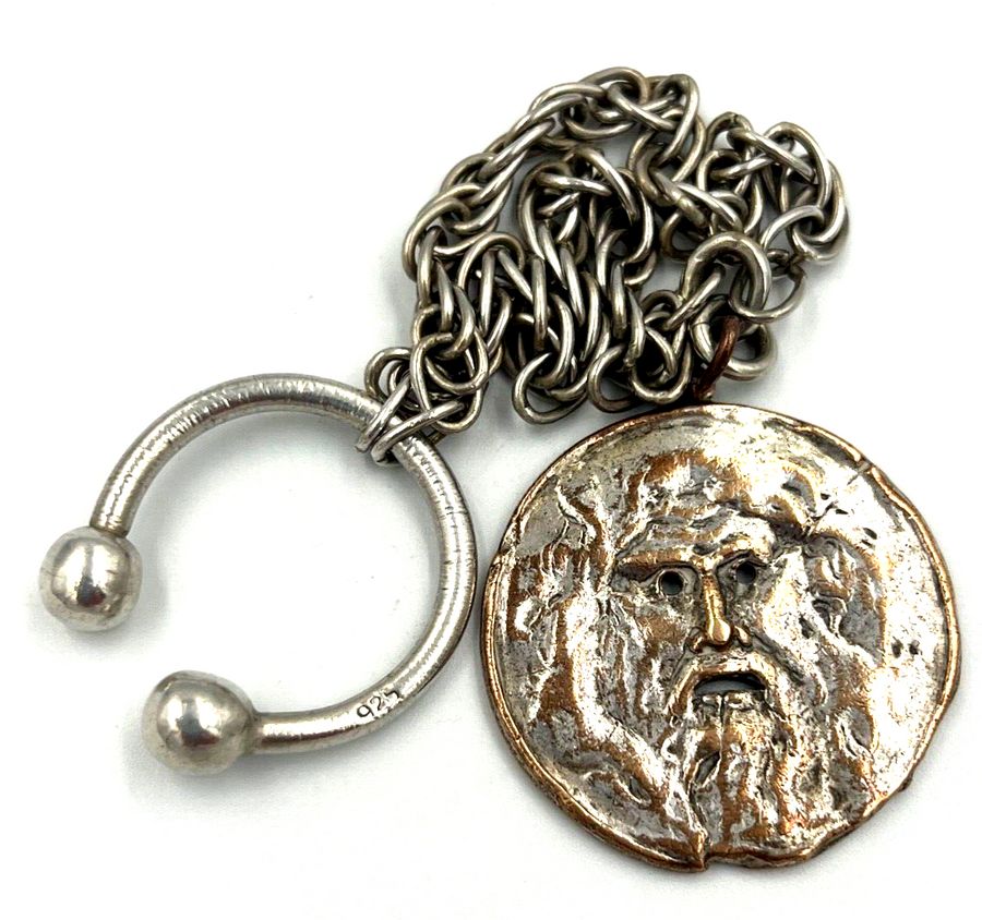 Antique Vintage Solid 925 Silver Key Ring With 925 Silver Chain & Medallion 'Green Man'