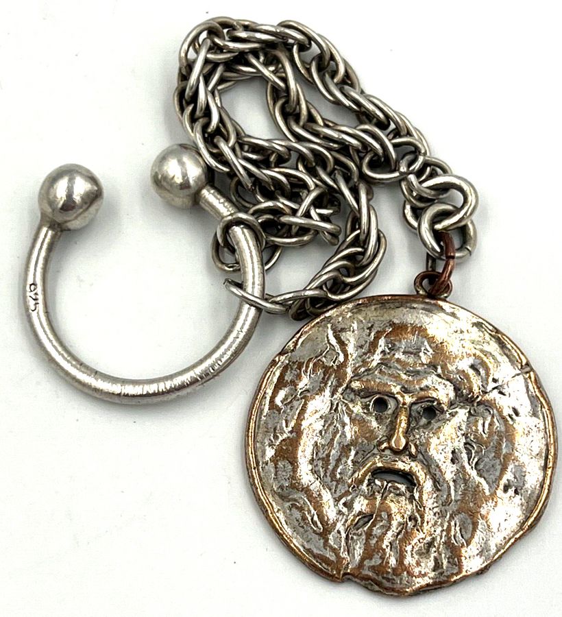 Antique Vintage Solid 925 Silver Key Ring With 925 Silver Chain & Medallion 'Green Man'