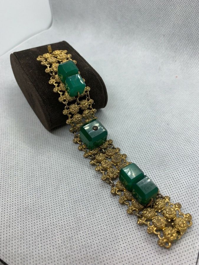 Antique Vintage Art Deco Czech Green Bracelet Stunning Cube Design