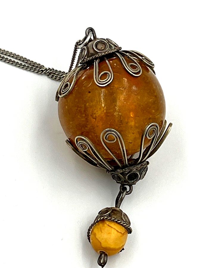 Antique Antique Arts & Crafts Natural Amber Pendant Solid Silver Long Chain