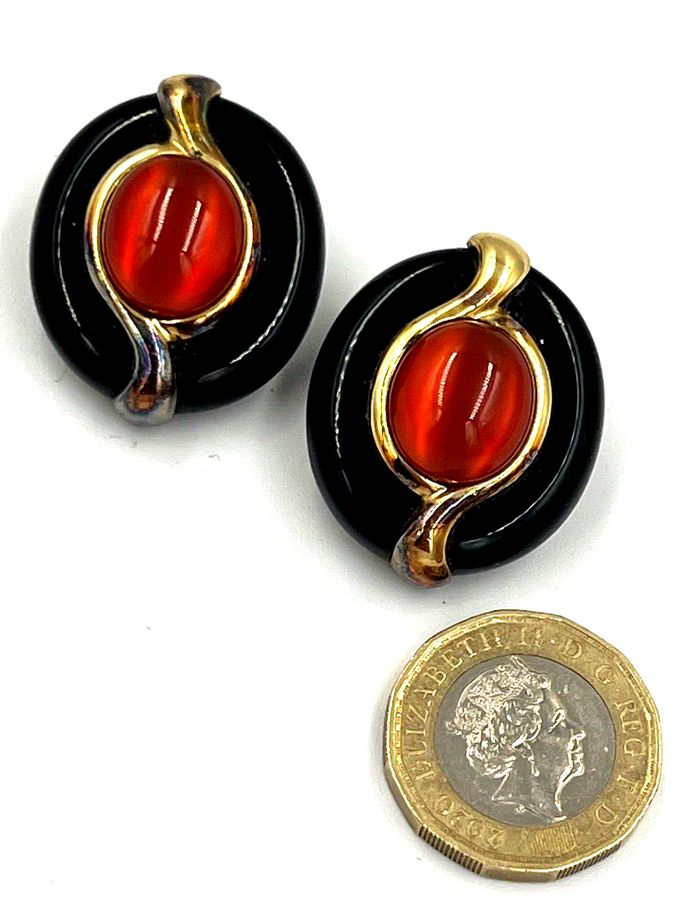 Antique Vintage Kai Yin Lo 925 Vermeil Clip On Earrings Onyx & Cornelian Cabochon Signed