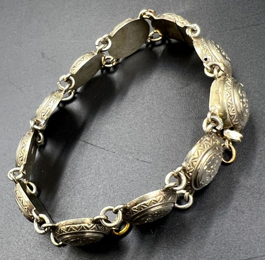 Antique Antique Victorian Silver Link Panel Bracelet Floral Engraving