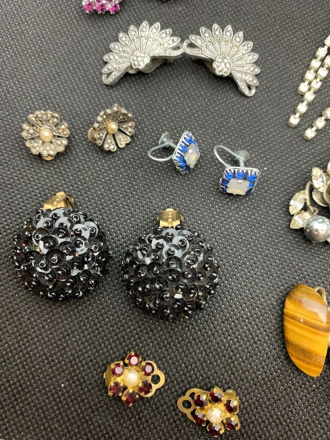 Antique Vintage 1900 1920 1930 1940 Clip On Earrings Large Group