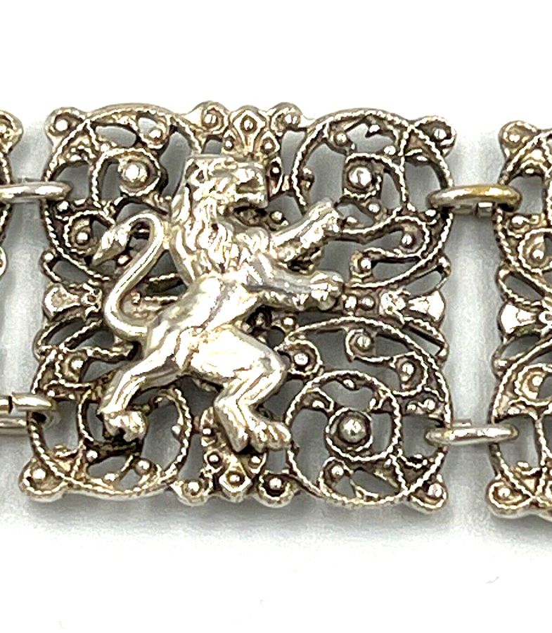 Antique Rare Antique Silver Linked Filigree Bracelet Lion Crest Shield & Crown & 2 Lions