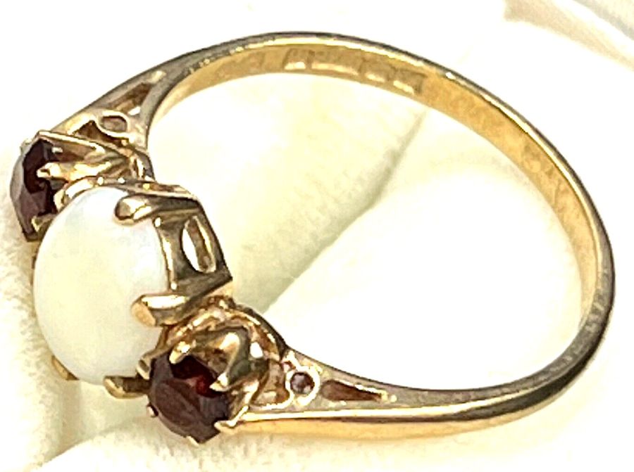 Antique Vintage 9CT Gold Ring Cabochon Opal  & Garnet Ring Art Deco  size M