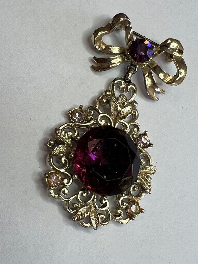 Antique Vintage 'Exquisite' Drop Brooch Pin Large Set with Amethyst Foiled Back