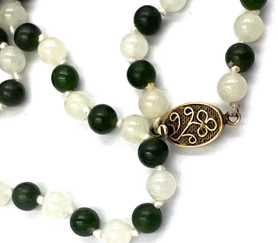 Antique Chinese Antique Art Deco White Jade  Spinach Jade  Flapper Necklace Silver Clasp