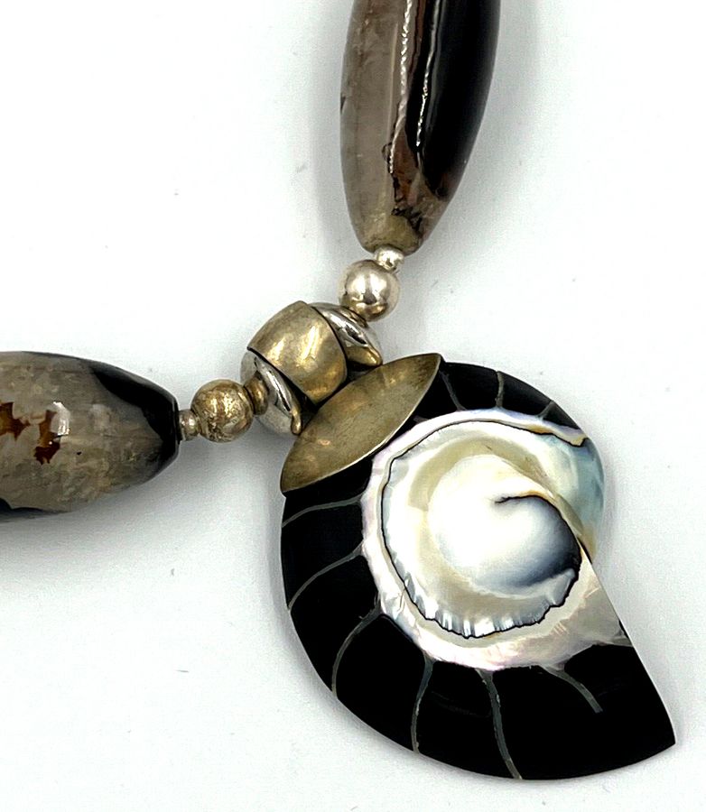 Antique Vintage Ammonite Agate & Banded Agate Necklace Mounted in Solid Silver