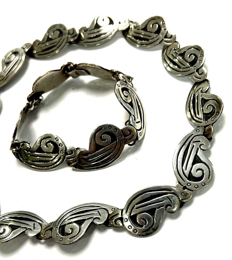 Antique Vintage Taxco Mexico 1950s Solid Silver Necklace and Bracelet Set Hallmarked