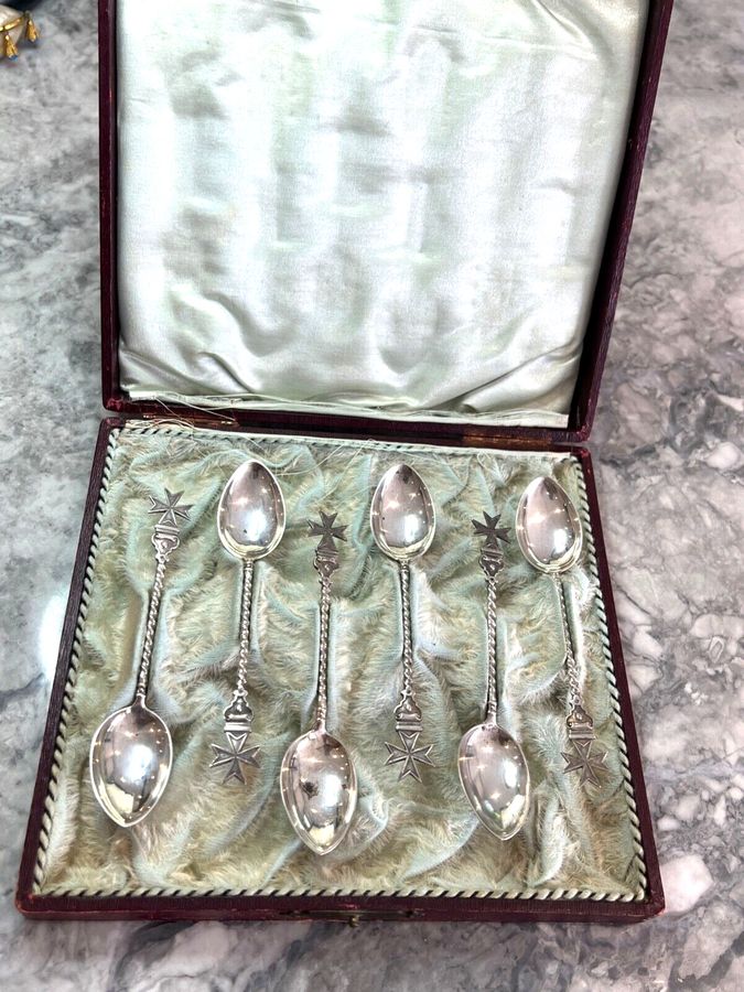 Maltese Silver Box set of Teaspoons Antique Art Deco Maltese Cross Twisted Stem