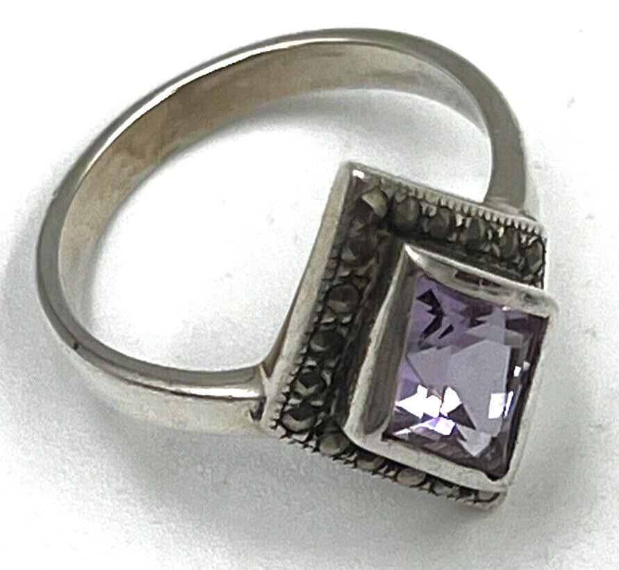 Antique Antique Art Deco Sterling Silver Amethyst & Marcasite Ring Size S