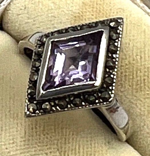 Antique Antique Art Deco Sterling Silver Amethyst & Marcasite Ring Size S