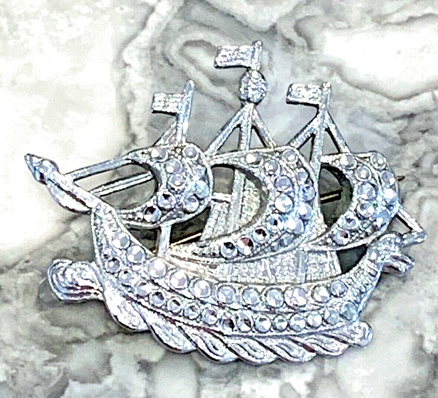 Antique Antique Vintage Brooch Pin in the shape of a Viking ship