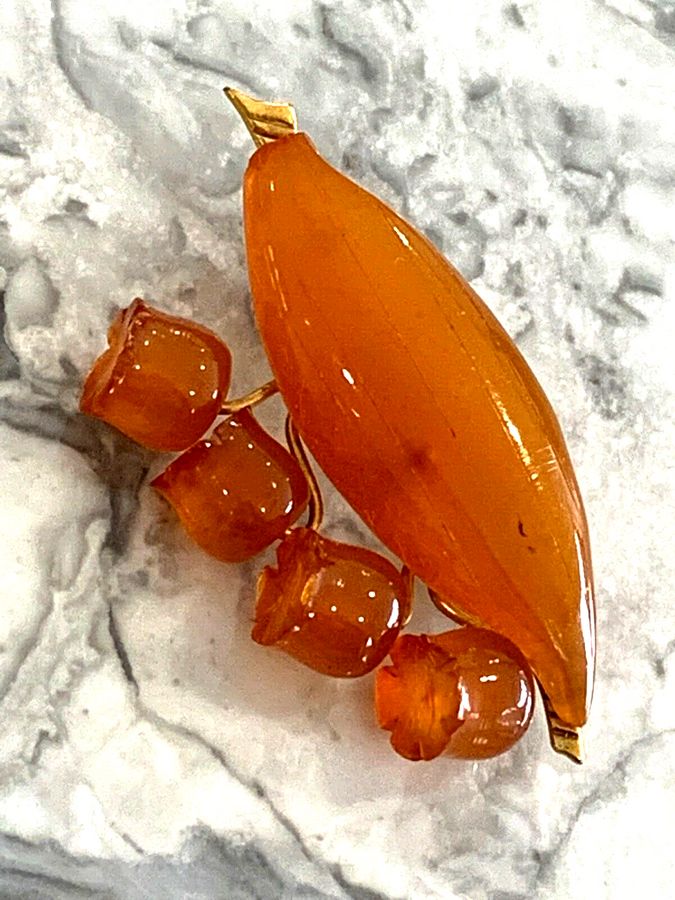 Antique Antique Vintage Art Deco Copal Amber Rolled Gold Brooch Pin Lilly of the Valley