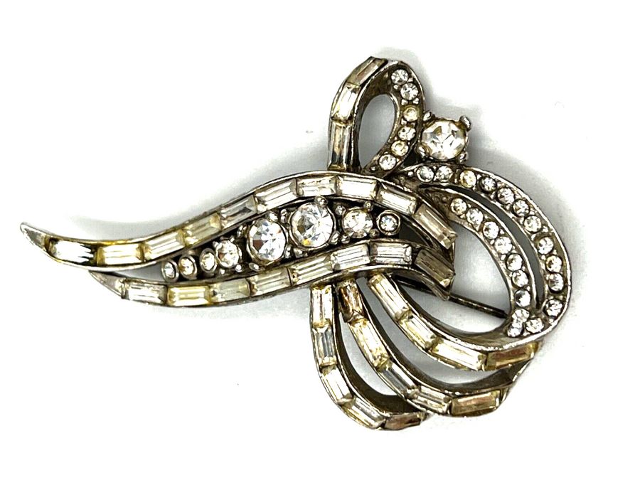 Antique Vintage Large Mid Century Brooch 1950s Set with Czech Baguettes