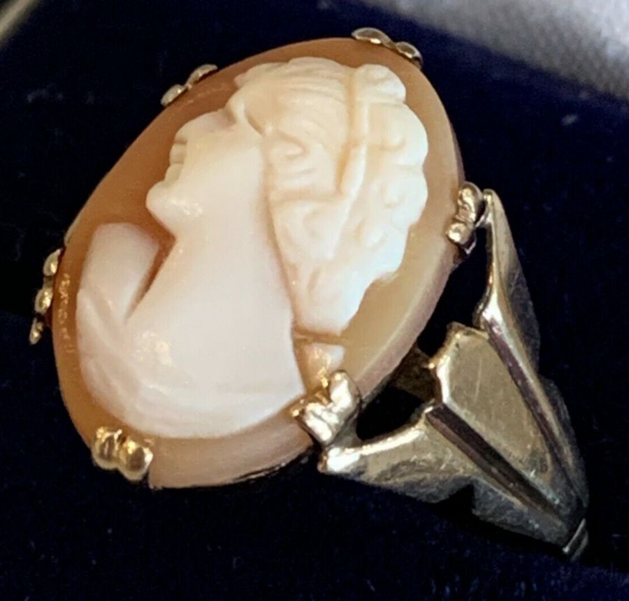 Antique Art deco 9CT Gold Cameo Shell Ring Hallmarked