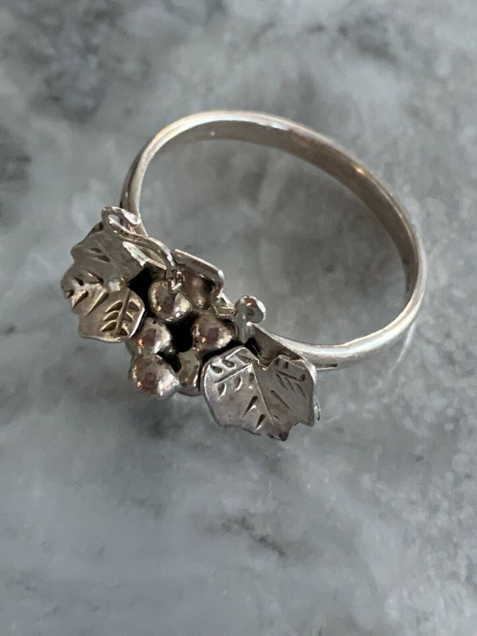 Antique Vintage Solid Silver Ring Size Q Tested Silver  Grapes and Vine