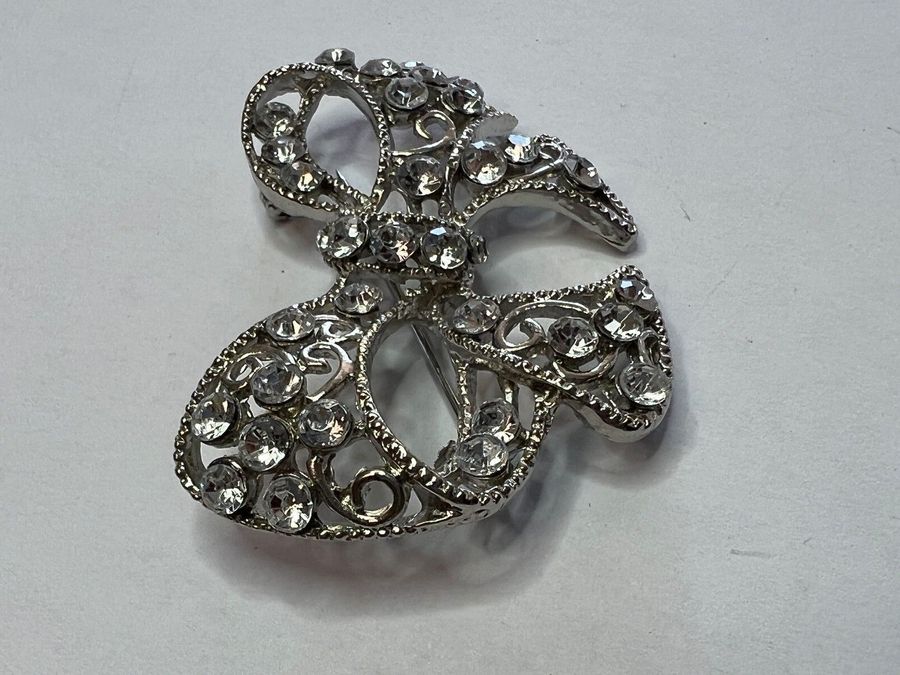 Antique Vintage Bow Brooch Pin