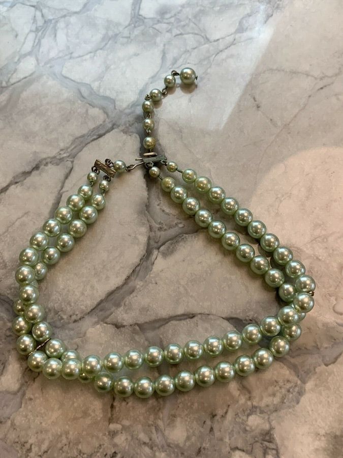 Antique Vintage 1950s pearl Choker Pale Green Double Row