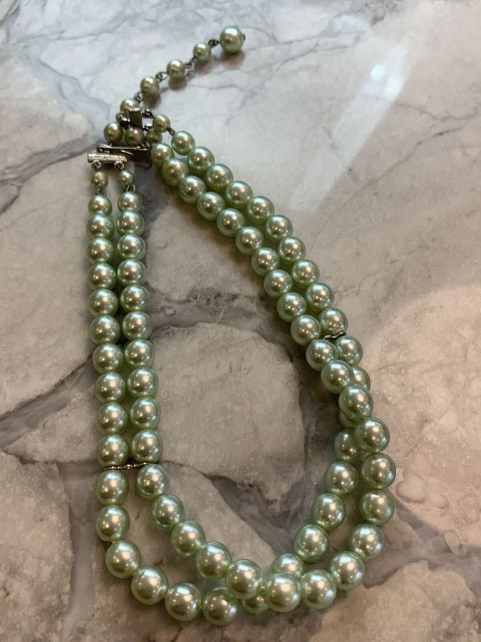 Antique Vintage 1950s pearl Choker Pale Green Double Row