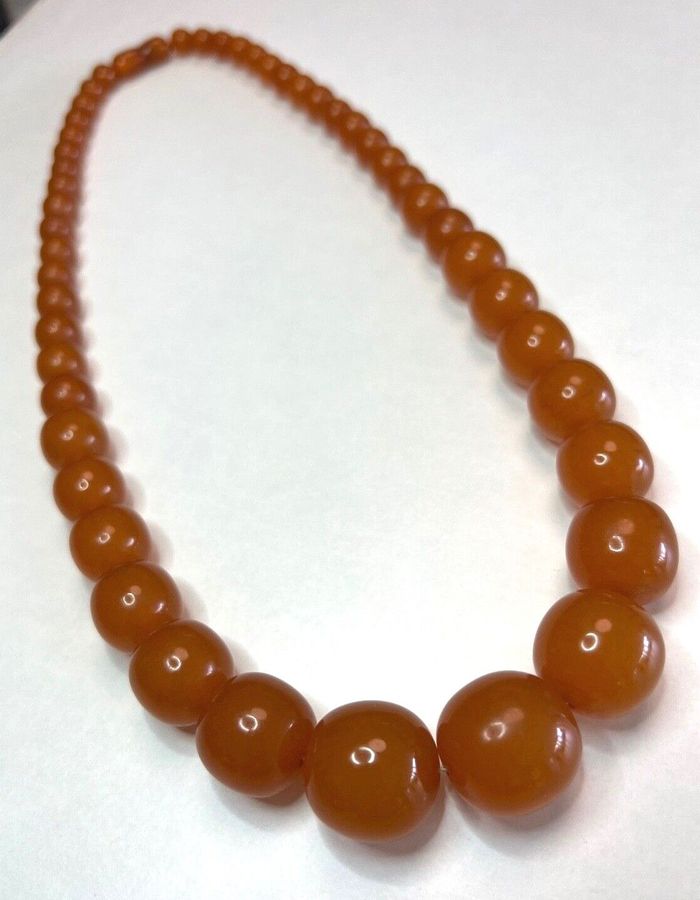 Antique Copal Amber Necklace Graduated Beads Screw Clasp