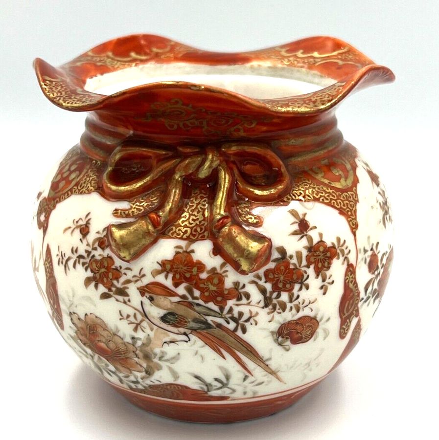 Antique Art Deco Japanese Hand Painted Kutani Lidded Jar Pot