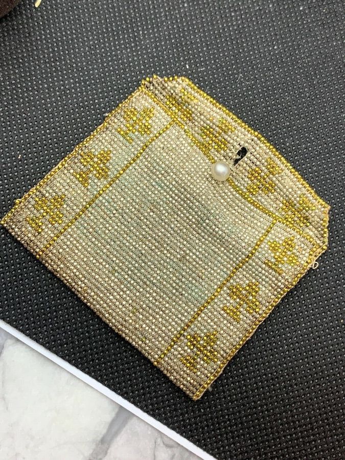 Antique Vintage Art Deco 1920s Beaded Purse Bag Pearl Fastening 4 leaf Clover