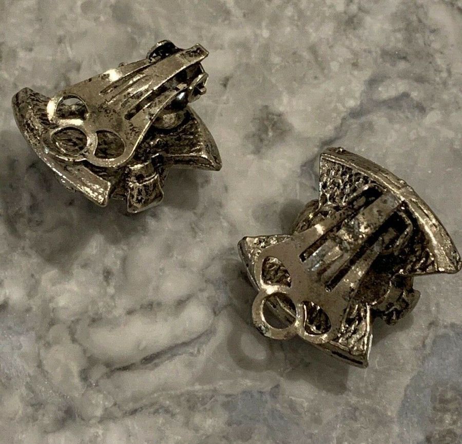 Antique Vintage Art Deco Jet and Silver Plated Earrings Clip On